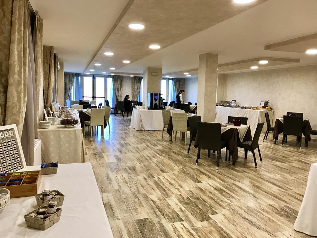 Relais Mondotella Pozzolengo Zewnętrze zdjęcie